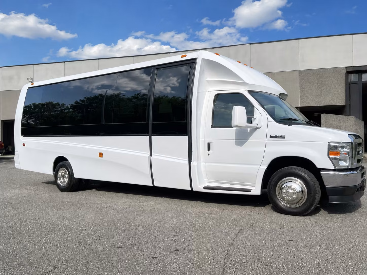 18 passenger minibus
