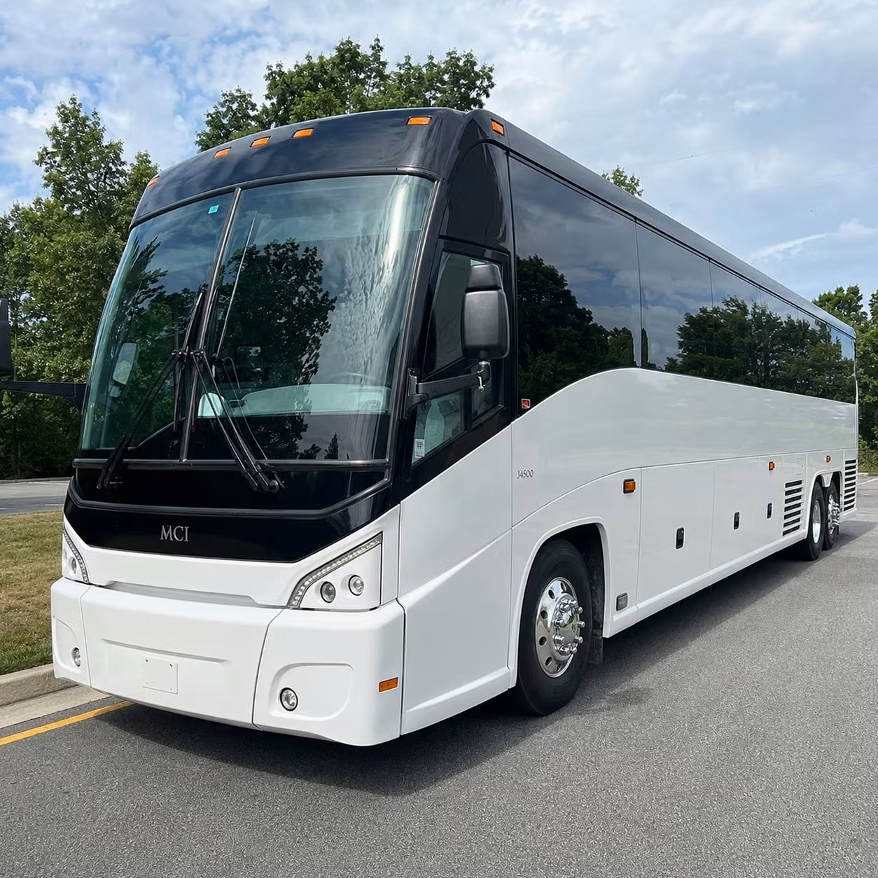 airport transfers and long distance military transportation from greensboro
