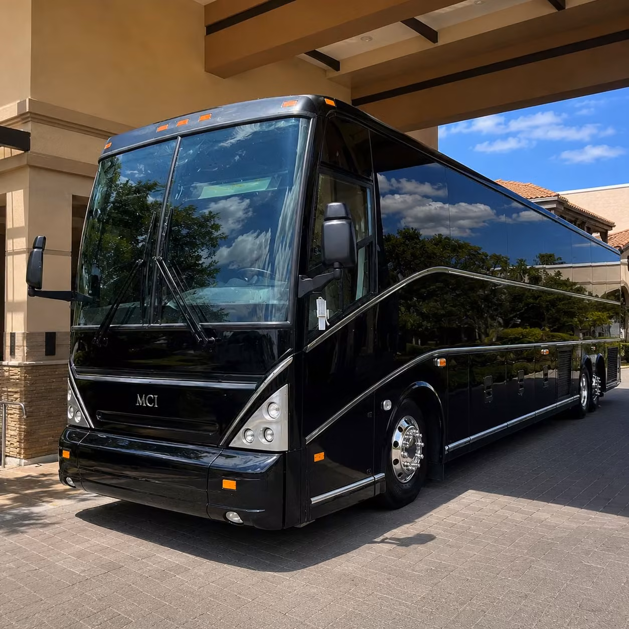 steven tanger center for the performing arts concert shuttle bus rentals in greensboro